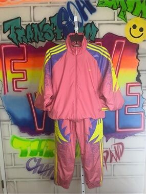 RARE!! SOLD OUT!! Adidas Fakten Tracksuit